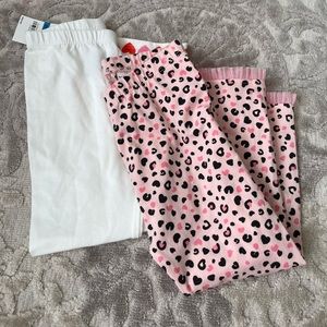 NWT Hearts Leggings set 24m